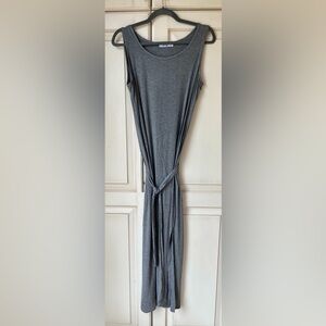NWOT The Roster Medium gray cotton dress with belt